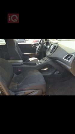 Chrysler 200